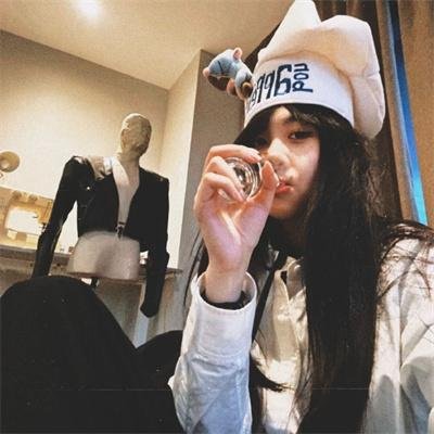 死了一个娱乐女记者之后